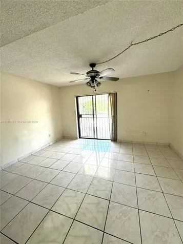 2260 W 53rd Place Hialeah FL 33016