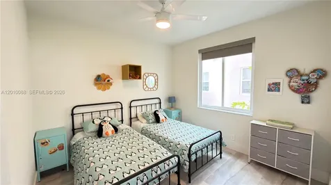 3829 Heron Ridge Lane Weston FL 33331