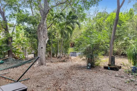122 Ocean View Drive Tavernier FL 33070