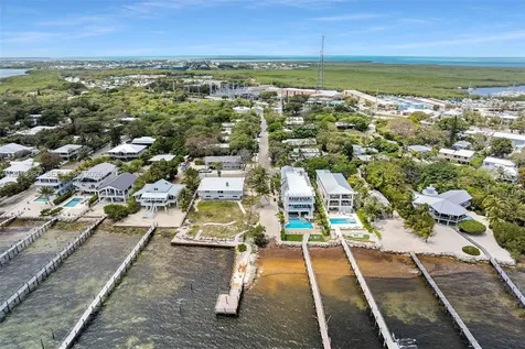 122 Ocean View Drive Tavernier FL 33070