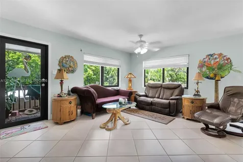 122 Ocean View Drive Tavernier FL 33070