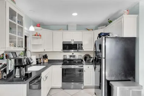 122 Ocean View Drive Tavernier FL 33070