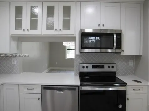 9894 Hammocks Boulevard Miami FL 33196