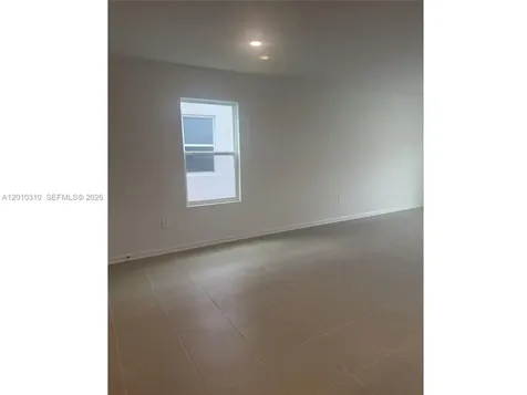5423 Meadow Walk Davenport FL 33837