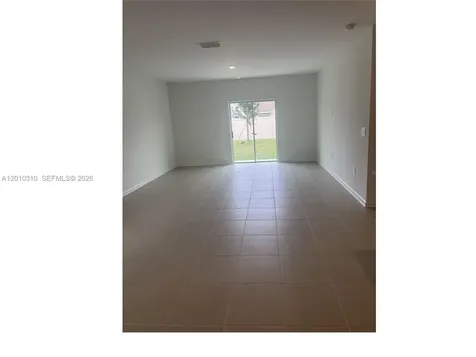 5423 Meadow Walk Davenport FL 33837