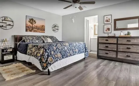 8033 NW 71st Court Tamarac FL 33321