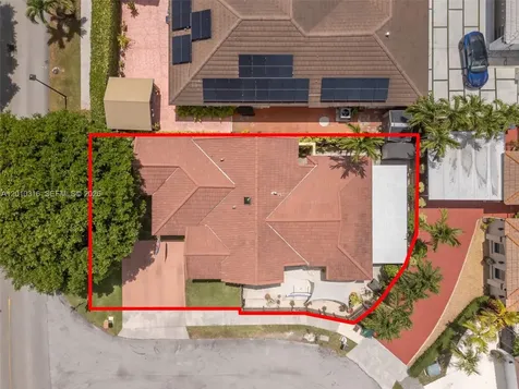 12304 NW 8th Terrace Miami FL 33182