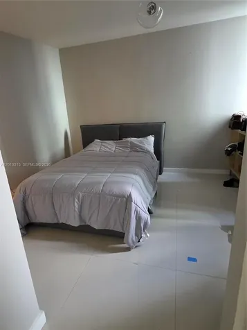 488 NE 18th Street Miami FL 33132