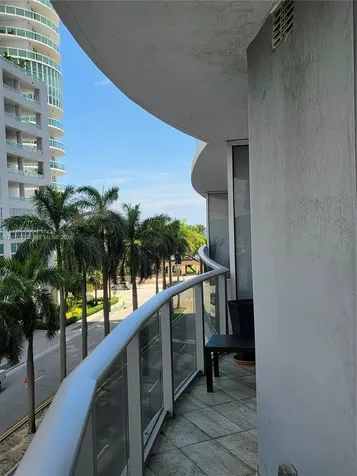 488 NE 18th Street Miami FL 33132