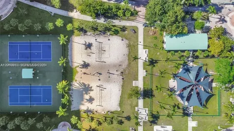 488 NE 18th Street Miami FL 33132