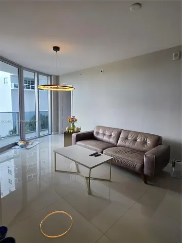488 NE 18th Street Miami FL 33132