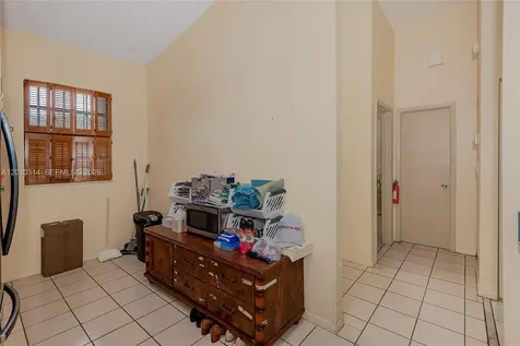 6745 NW 192nd Lane Hialeah FL 33015