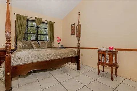6745 NW 192nd Lane Hialeah FL 33015