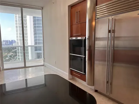 18101 Collins Avenue Sunny Isles Beach FL 33160