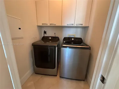 18101 Collins Avenue Sunny Isles Beach FL 33160