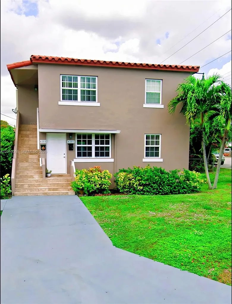 6201 SW 21st Street Miami FL 33155