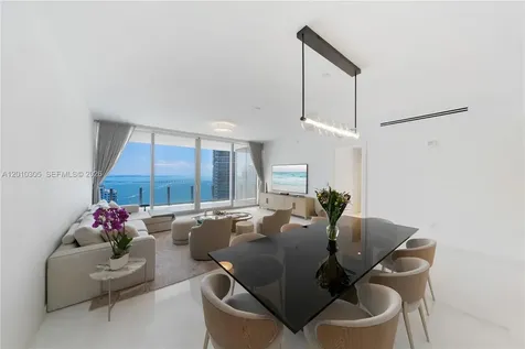 300 Biscayne Boulevard Way Miami FL 33131