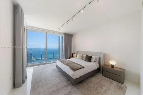 300 Biscayne Boulevard Way Miami FL 33131