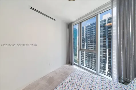 300 Biscayne Blvd Way Miami FL 33131