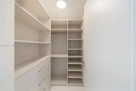 300 Biscayne Boulevard Way Miami FL 33131