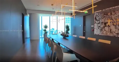 300 Biscayne Boulevard Way Miami FL 33131