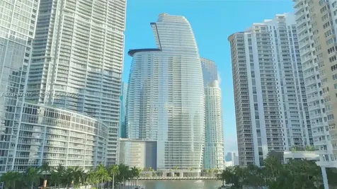300 Biscayne Blvd Way Miami FL 33131