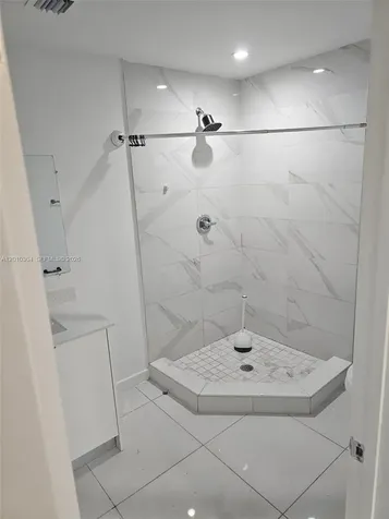 2773 NW 43rd Terrace Miami FL 33142