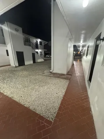 120 W 10th Street Hialeah FL 33010