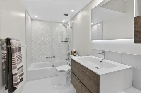 1985 S Ocean Drive Hallandale Beach FL 33009