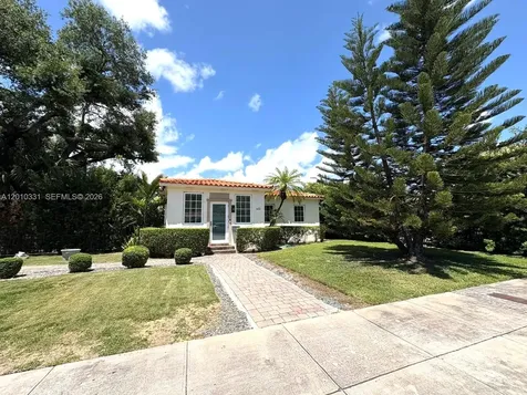 11 Veragua Avenue Coral Gables FL 33134