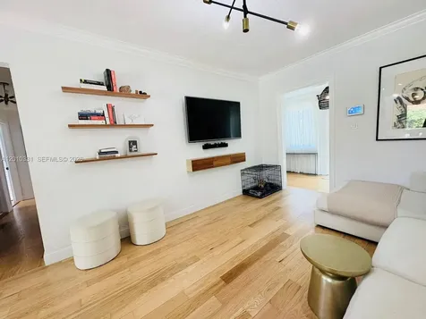 11 Veragua Avenue Coral Gables FL 33134