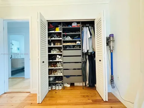 11 Veragua Avenue Coral Gables FL 33134