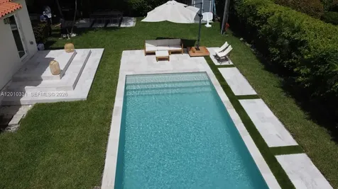 11 Veragua Avenue Coral Gables FL 33134