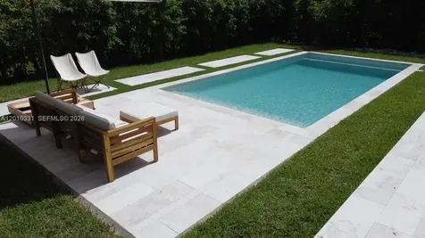 11 Veragua Avenue Coral Gables FL 33134