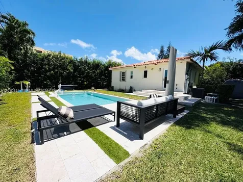 11 Veragua Avenue Coral Gables FL 33134
