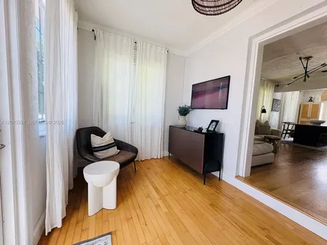 11 Veragua Avenue Coral Gables FL 33134