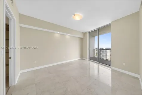 185 SW 7th Street Miami FL 33130