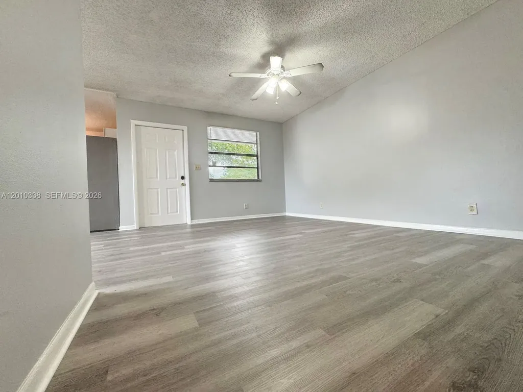 10947 NW 45th Street Coral Springs FL 33065