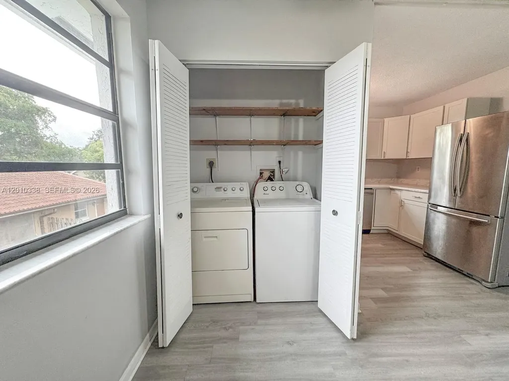 10947 NW 45th Street Coral Springs FL 33065