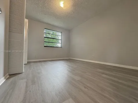 10947 NW 45th Street Coral Springs FL 33065