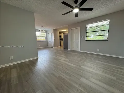 10947 NW 45th Street Coral Springs FL 33065