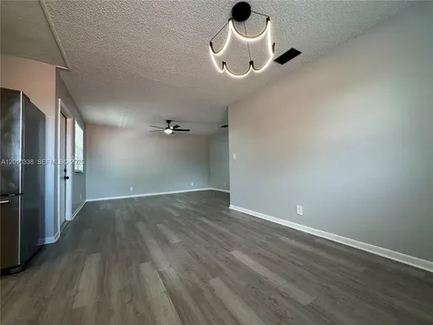 10947 NW 45th Street Coral Springs FL 33065
