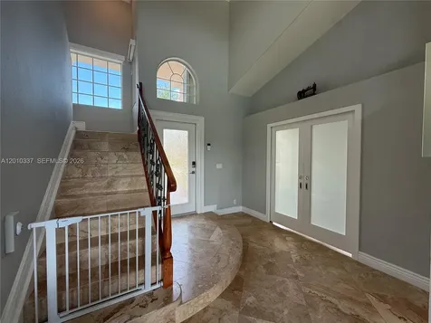 1070 Capistrano Weston FL 33326