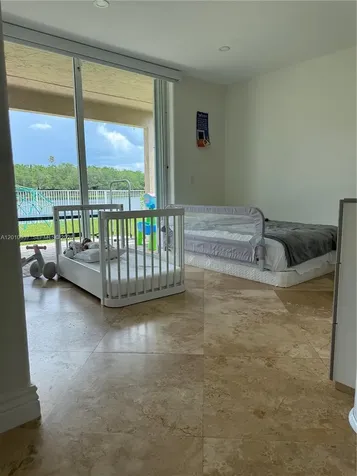 1070 Capistrano Weston FL 33326