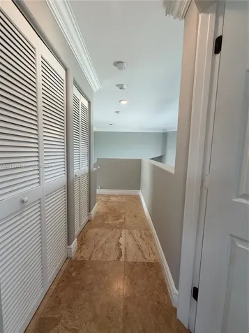 1070 Capistrano Weston FL 33326