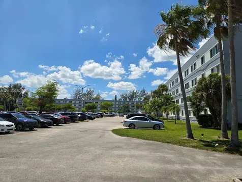 14820 Naranja Lakes Boulevard Homestead FL 33032