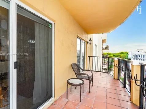 322 Madeira Avenue Coral Gables FL 33134