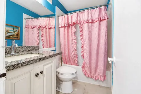 12113 NW 33rd Street Sunrise FL 33323