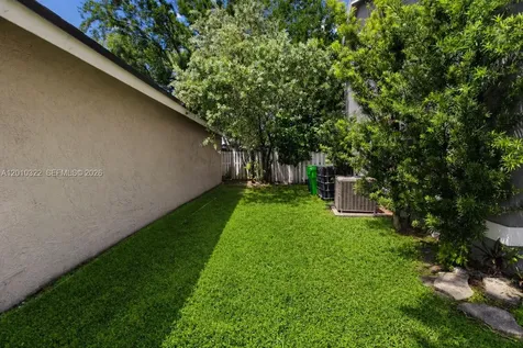 12113 NW 33rd Street Sunrise FL 33323