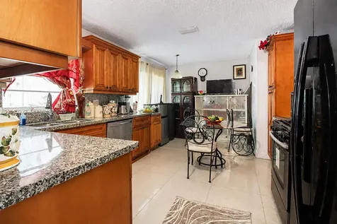 12113 NW 33rd Street Sunrise FL 33323